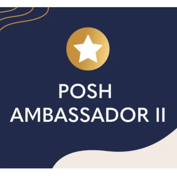 ❌RELISTED❌ Two Pair Girls Denim Shorts Size 10 - Cat & Jack, Old Navy Cut-Offs - Picture 10 of 13